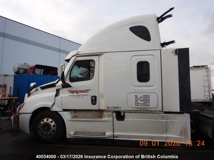 2022 OTHER SUBURBAN TRUCK 14.8L 6