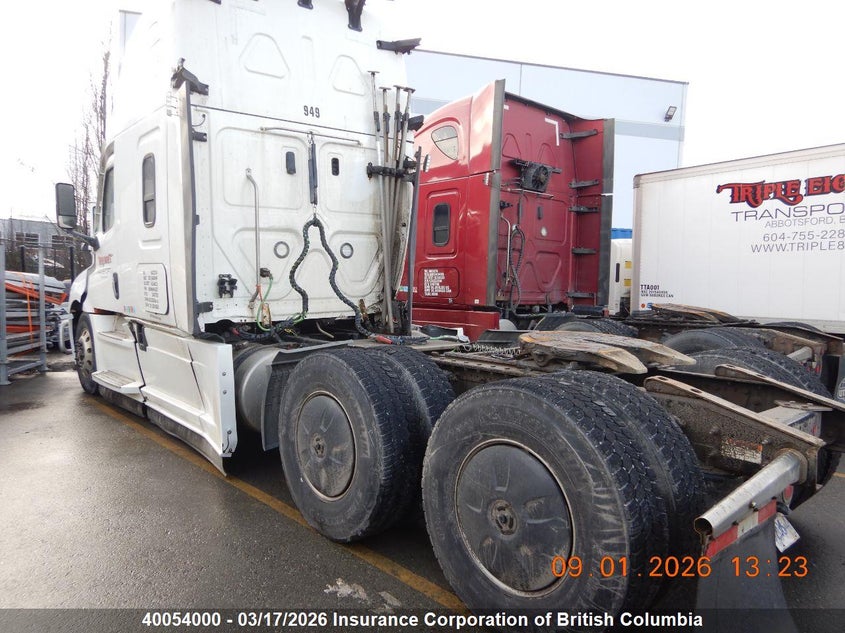2022 OTHER SUBURBAN TRUCK 14.8L 6