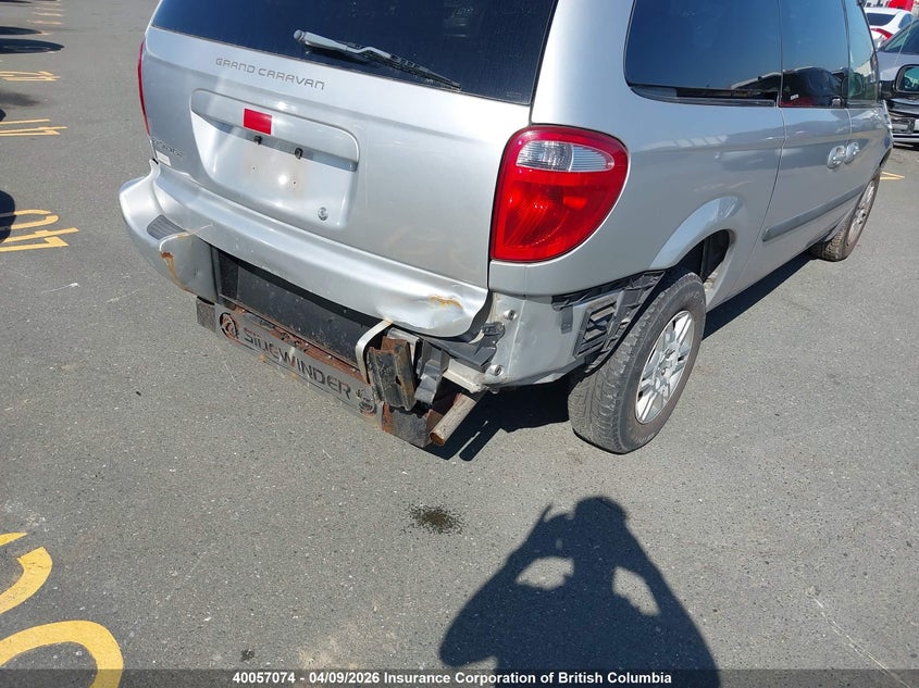 2005 Dodge Grand Caravan Se VIN: 1D4GP24R55B147038 Lot: 40057074