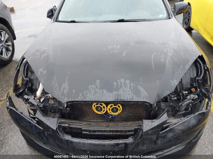 2010 Hyundai Genesis Coupe 2.0T VIN: KMHHT6KD5AU032610 Lot: 40057493