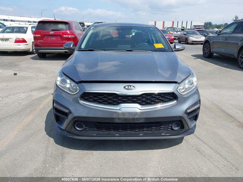 2019 Volvo Xc40 T5 Momentum/T5 R-Design VIN: YV4162XZ4K2018900 Lot: 40057606