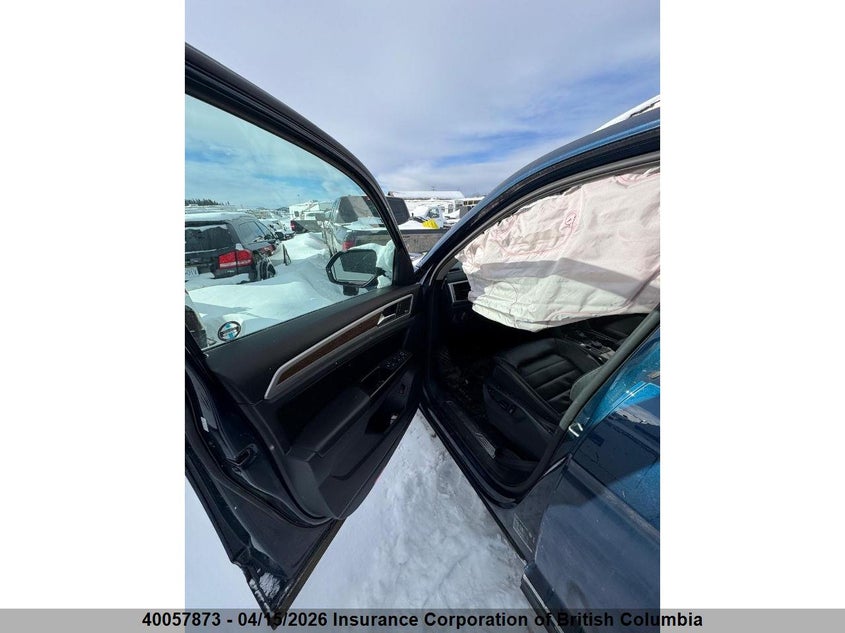 2019 Volkswagen Atlas VIN: 1V2NR2CA7KC513743 Lot: 40057873