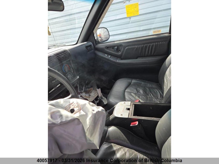 1996 Chevrolet Blazer VIN: 1GNDT13W4T2286854 Lot: 40057917