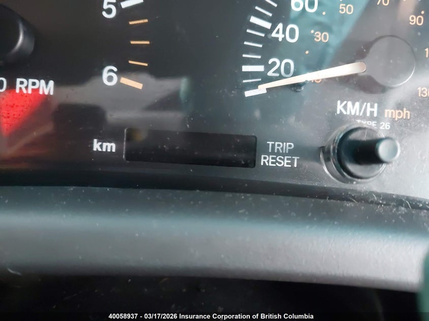 2001 Lexus Is 300 VIN: JTHBD182210028276 Lot: 40058937