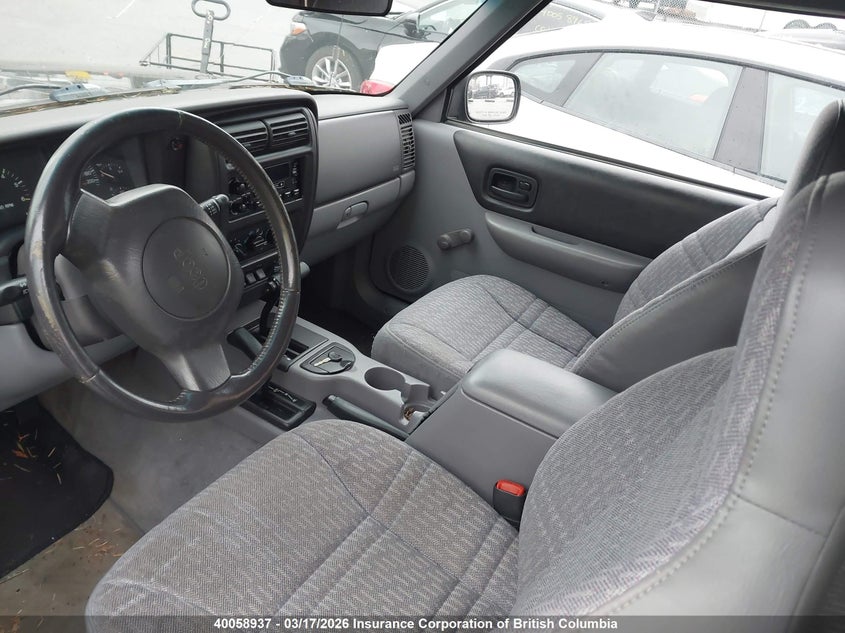 2001 Lexus Is 300 VIN: JTHBD182210028276 Lot: 40058937