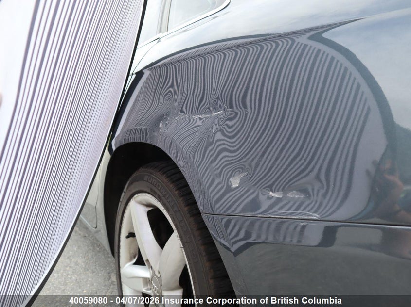 2011 Audi A4 VIN: WAUMFCFLXBN037966 Lot: 40059080