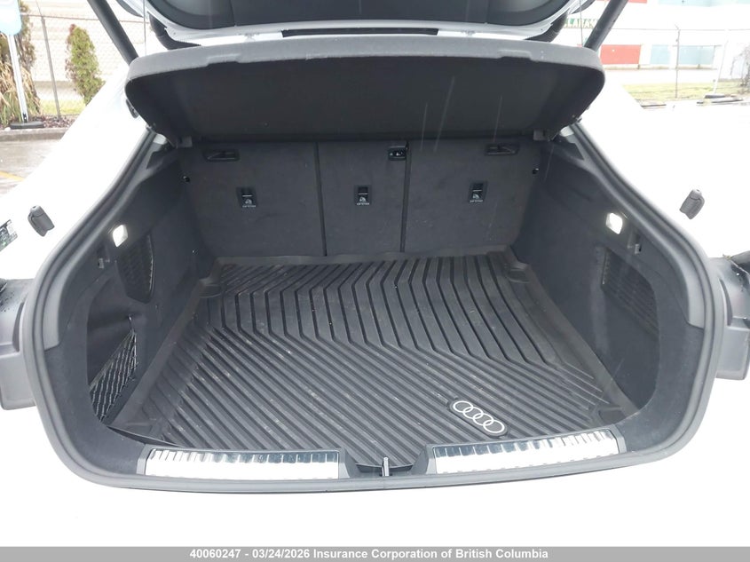 2010 Jeep Commander Sport VIN: 1J4RH4GK2AC159210 Lot: 40060247