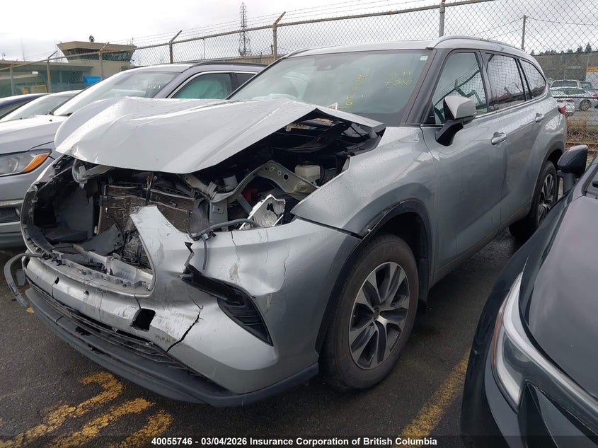 2021 Toyota Highlander Xle VIN: 5TDGZRBH6MS550026 Lot: 40055746