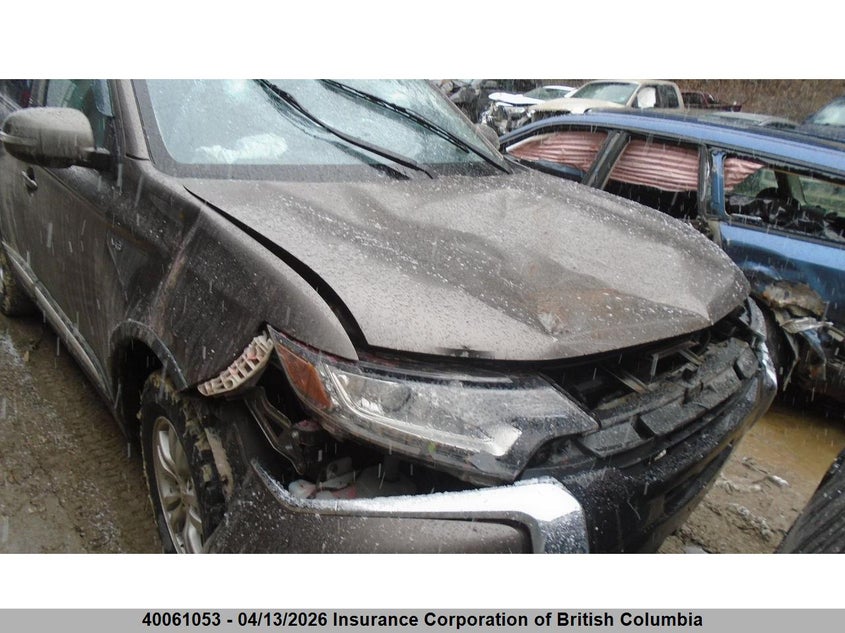 2017 Mitsubishi Outlander Se/Sel VIN: JA4JZ3AX5HZ602255 Lot: 40061053