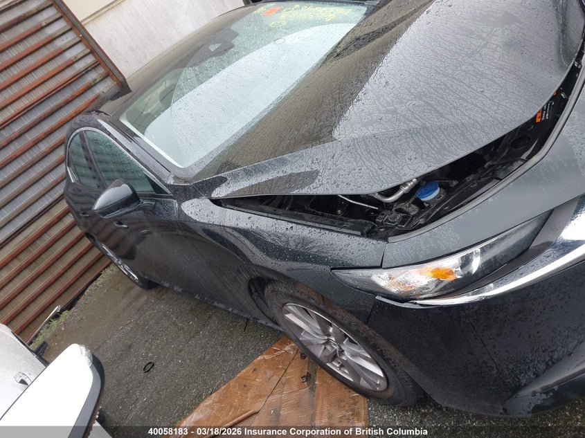 2021 Mazda 3 Preferred VIN: JM1BPBCLXM1306208 Lot: 40058183