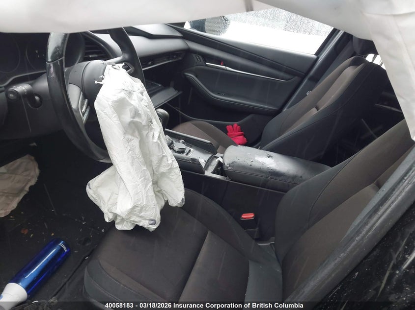 2021 Mazda 3 Preferred VIN: JM1BPBCLXM1306208 Lot: 40058183