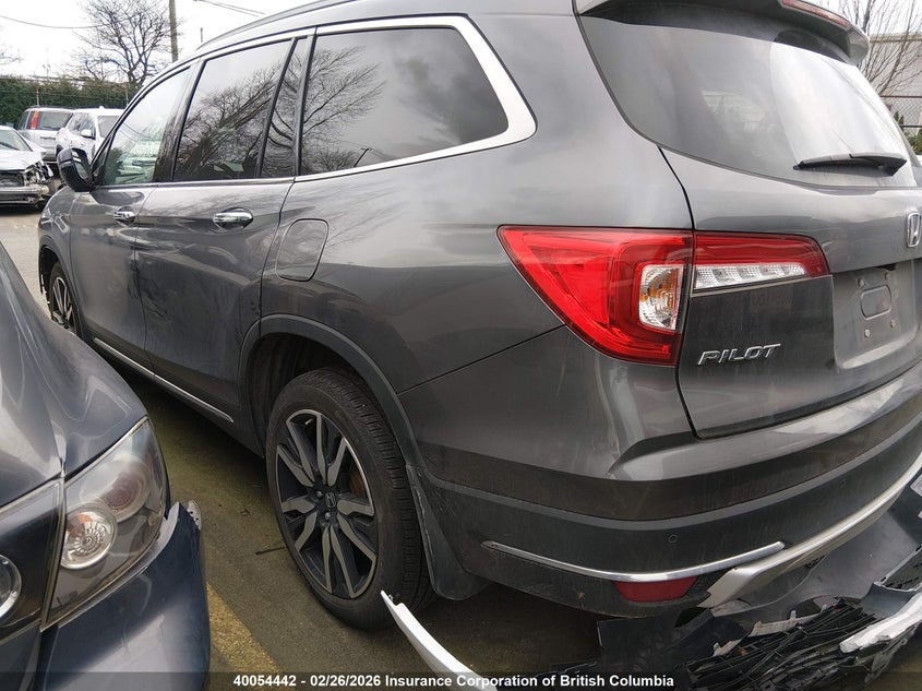 2022 Honda Pilot Touring VIN: 5FNYF6H67NB505040 Lot: 40054442