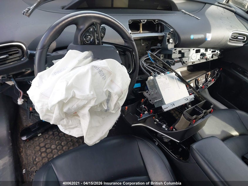 2020 Toyota Prius VIN: JTDKARFU8L3122371 Lot: 40062021