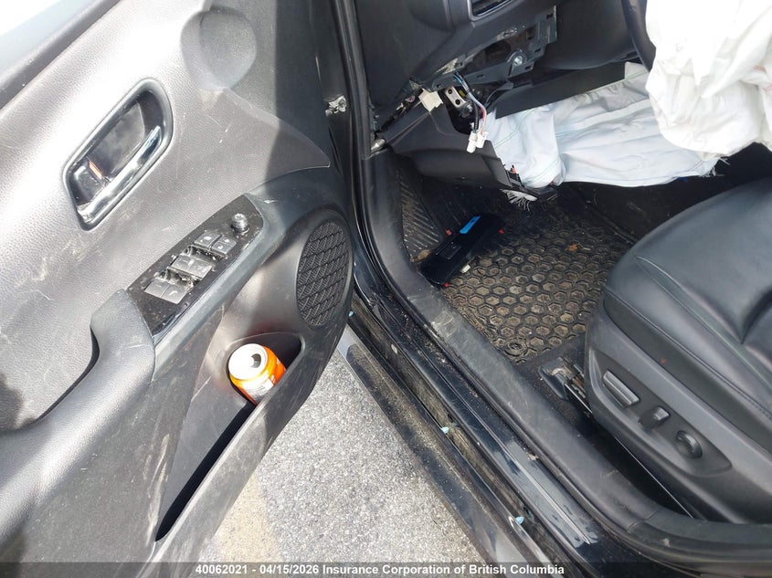 2020 Toyota Prius VIN: JTDKARFU8L3122371 Lot: 40062021