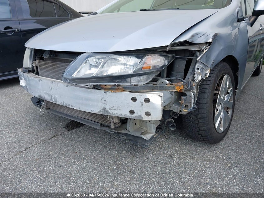 2012 Honda Civic VIN: 2HGFB2F48CH000226 Lot: 40062030