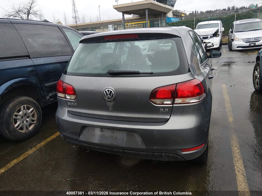 2011 Volkswagen Golf VIN: WVWDA7AJXBW086755 Lot: 40057381