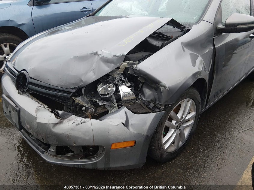 2011 Volkswagen Golf VIN: WVWDA7AJXBW086755 Lot: 40057381