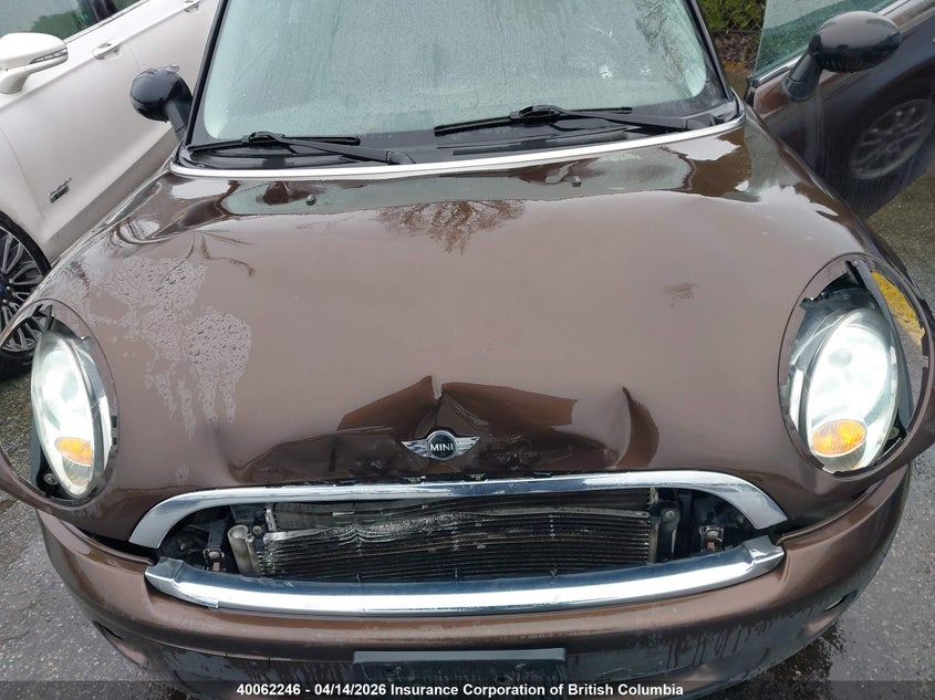 2010 Mini Cooper Clubman VIN: WMWML3C51ATX39148 Lot: 40062246