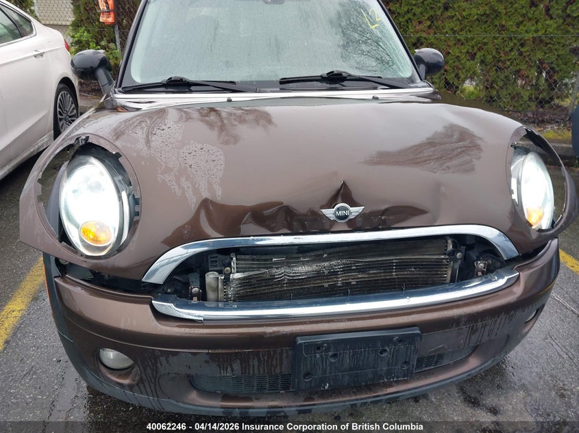 2010 Mini Cooper Clubman VIN: WMWML3C51ATX39148 Lot: 40062246