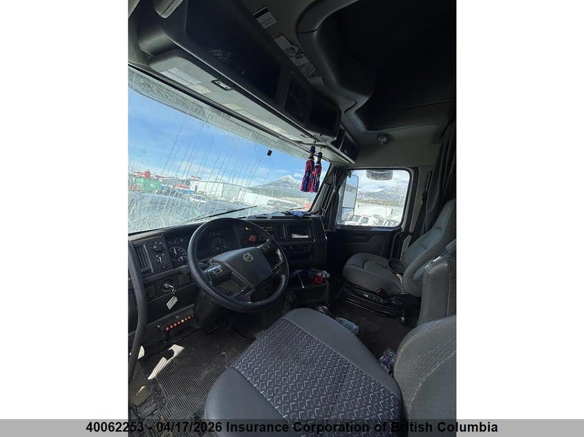 2019 Volvo Vn L VIN: 4V4NC9EJ8KN205143 Lot: 40062253