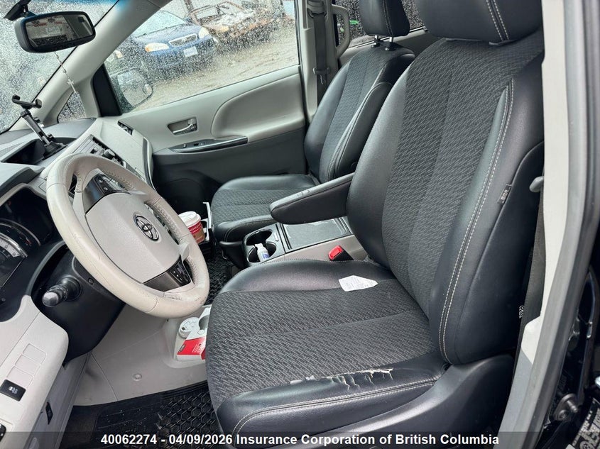 2014 Toyota Sienna Sport VIN: 5TDXK3DC6ES418288 Lot: 40062274