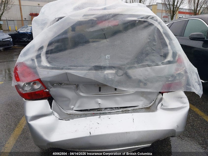 2007 Honda Fit VIN: JHMGD384X7S821132 Lot: 40062504