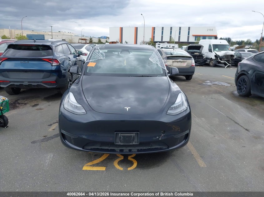 2025 Tesla Model Y VIN: 7SAYGAEE7SF296280 Lot: 40062664