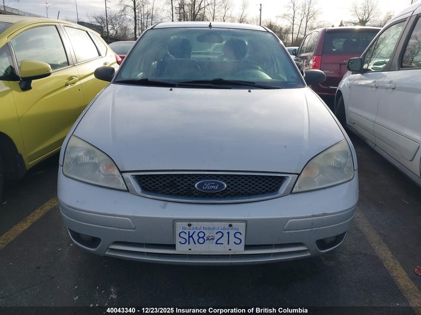 2005 Ford Focus Zx4 VIN: 1FAFP34N25W153454 Lot: 40043340