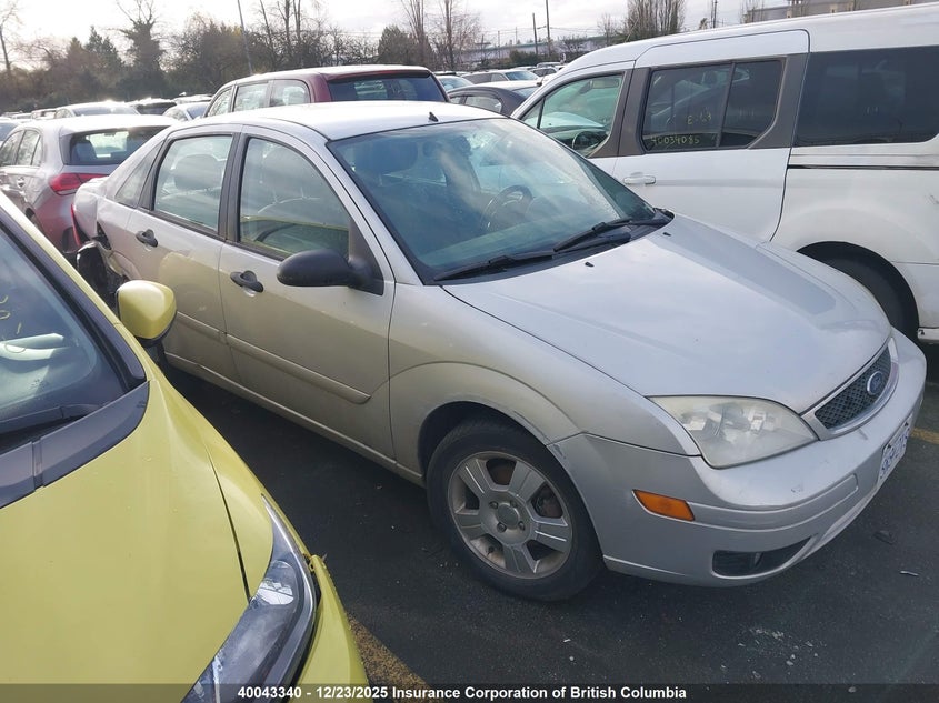2005 Ford Focus Zx4 VIN: 1FAFP34N25W153454 Lot: 40043340