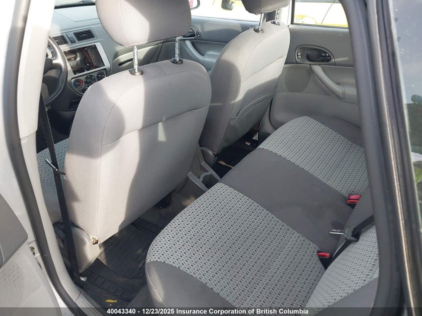 2005 Ford Focus Zx4 VIN: 1FAFP34N25W153454 Lot: 40043340