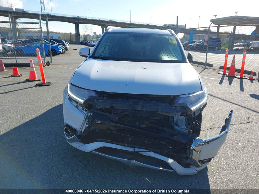 2018 Mitsubishi Outlander Se/Gt VIN: JA4J24A5XJZ605313 Lot: 40063046
