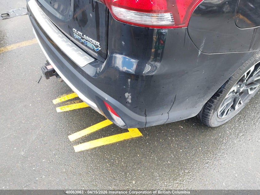 2018 Mitsubishi Outlander Se/Gt VIN: JA4J24A54JZ614217 Lot: 40063063