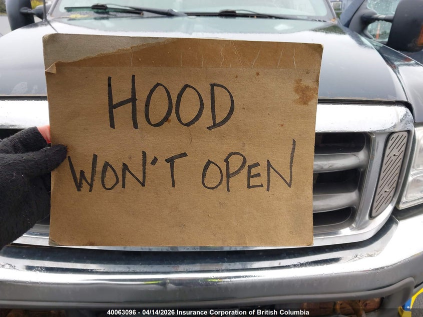 2008 GMC Yukon Xl 1500 Slt VIN: 1GKFC16JX8R231832 Lot: 40063096