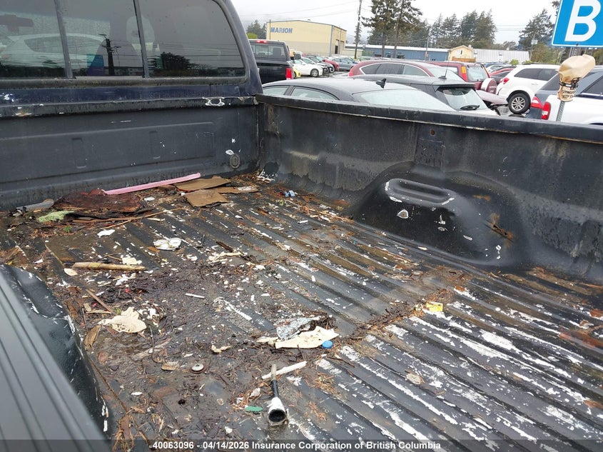 2008 GMC Yukon Xl 1500 Slt VIN: 1GKFC16JX8R231832 Lot: 40063096