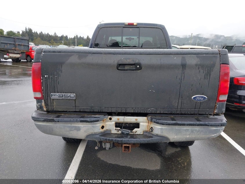 2008 GMC Yukon Xl 1500 Slt VIN: 1GKFC16JX8R231832 Lot: 40063096