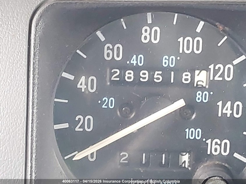 1990 Jeep Wrangler / Yj Laredo VIN: 2J4FY59T1LJ523589 Lot: 40063117