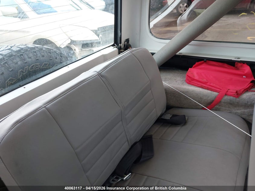 1990 Jeep Wrangler / Yj Laredo VIN: 2J4FY59T1LJ523589 Lot: 40063117