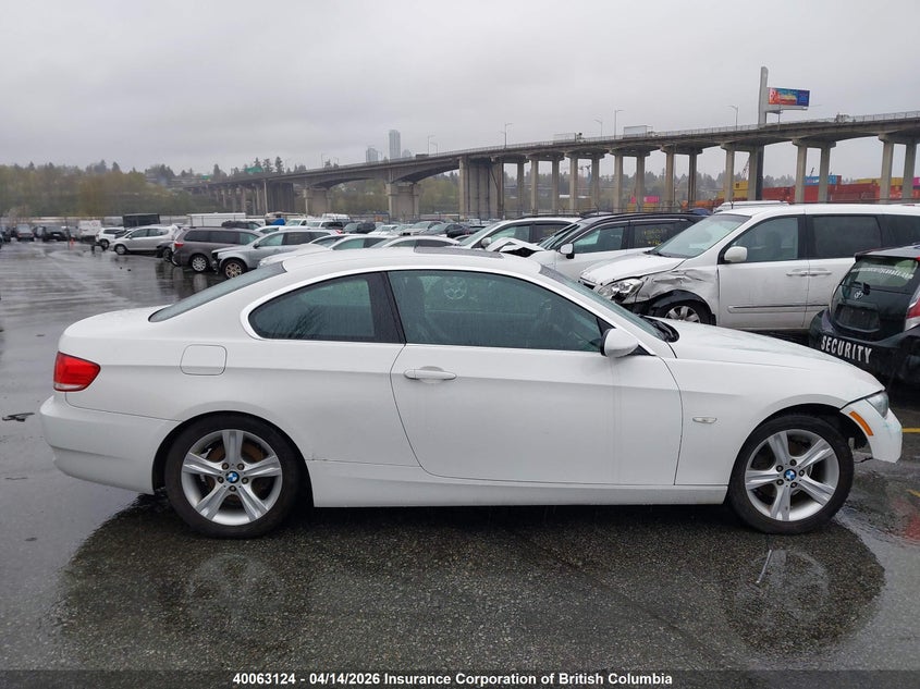 2007 BMW 328I VIN: WBAWB33557PV70989 Lot: 40063124