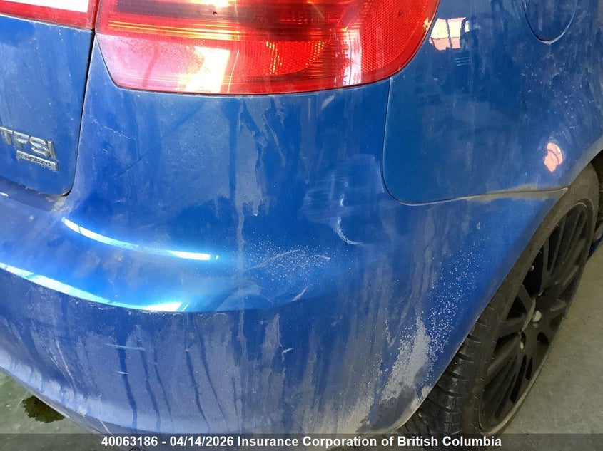 2000 Mercedes-Benz E 320 VIN: WDBJF65J9YB045234 Lot: 40063186