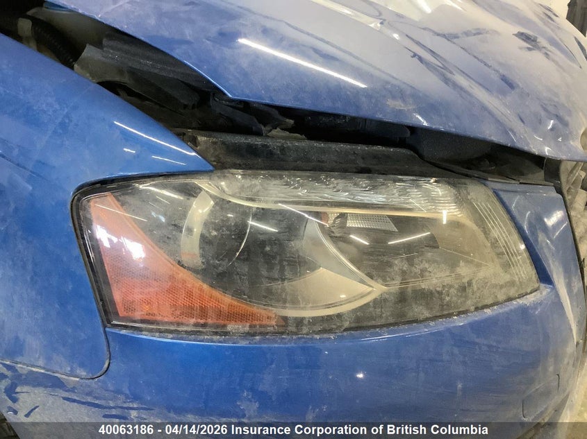 2000 Mercedes-Benz E 320 VIN: WDBJF65J9YB045234 Lot: 40063186