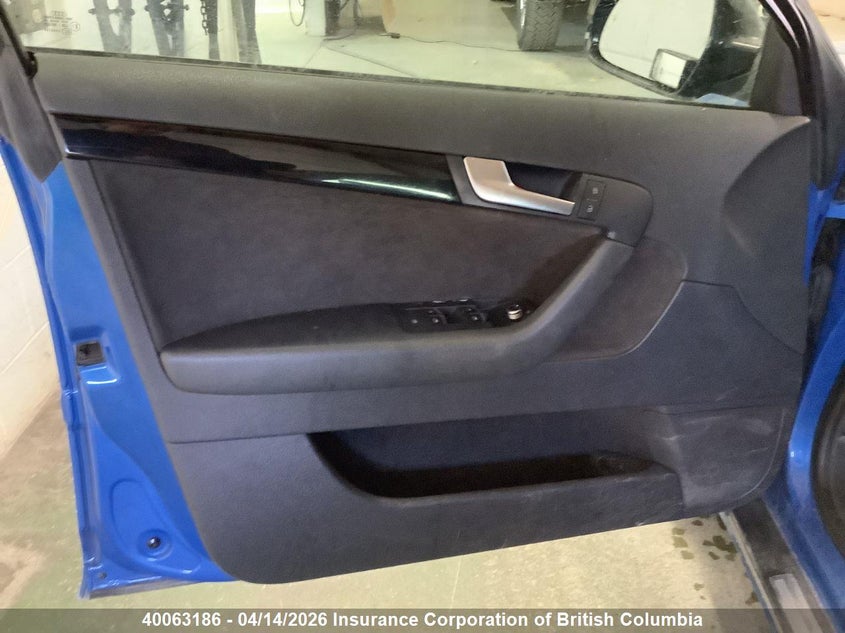 2000 Mercedes-Benz E 320 VIN: WDBJF65J9YB045234 Lot: 40063186