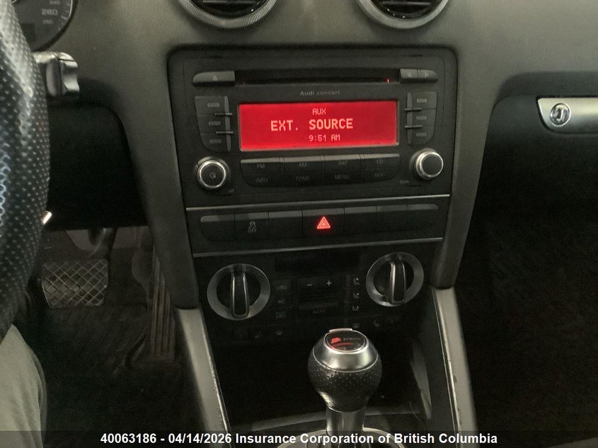 2000 Mercedes-Benz E 320 VIN: WDBJF65J9YB045234 Lot: 40063186