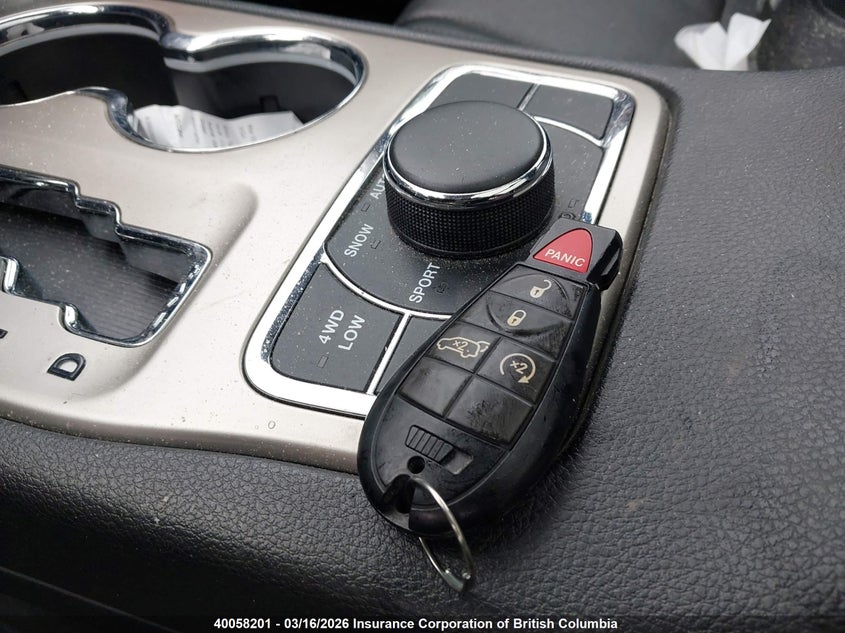 2011 Jeep Grand Cherokee Limited VIN: 1J4RR5GT2BC567915 Lot: 40058201