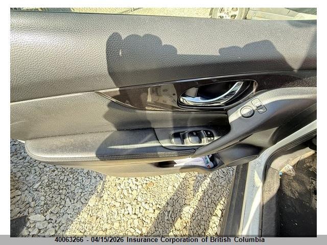 2019 Nissan Rogue VIN: 5N1AT2MV4KC821211 Lot: 40063266