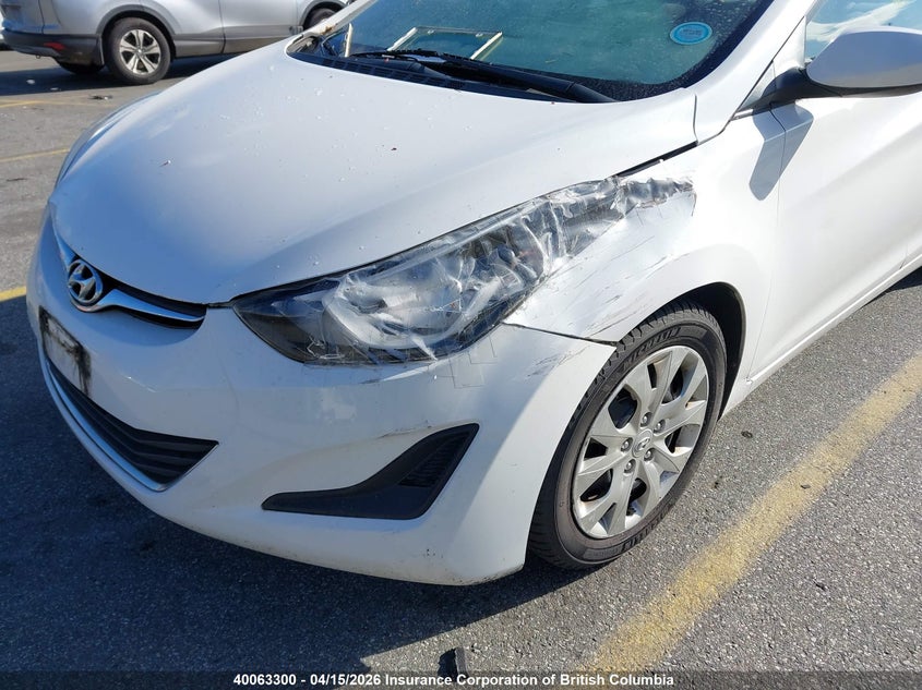 2014 Hyundai Elantra Se/Sport/Limited VIN: 5NPDH4AE6EH490692 Lot: 40063300