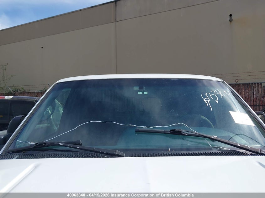 1996 GMC Sierra VIN: 1GTGK29F2TE518100 Lot: 40063340