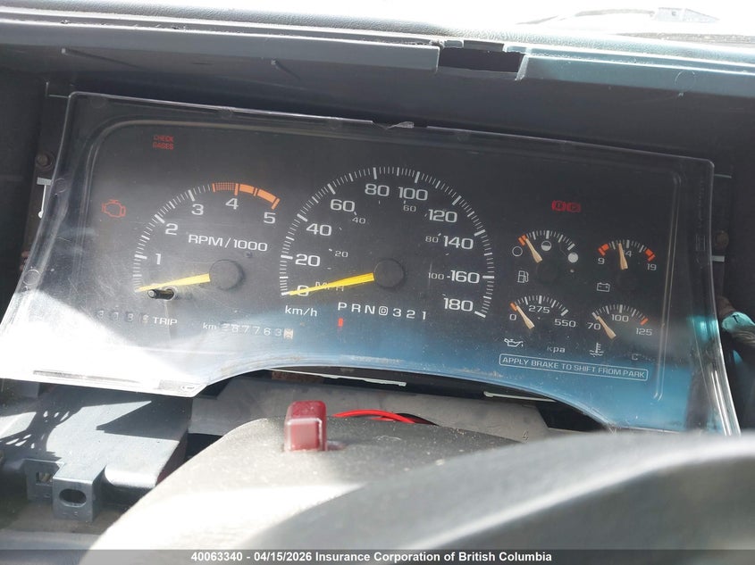 1996 GMC Sierra VIN: 1GTGK29F2TE518100 Lot: 40063340