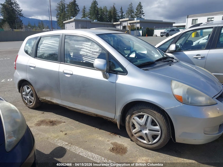 2007 Honda Fit VIN: JHMGD384X7S809949 Lot: 40062466