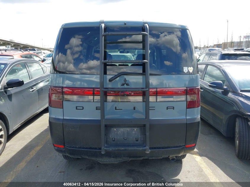 2009 Mitsubishi Delica Active Field VIN: CV5W0308062 Lot: 40063412