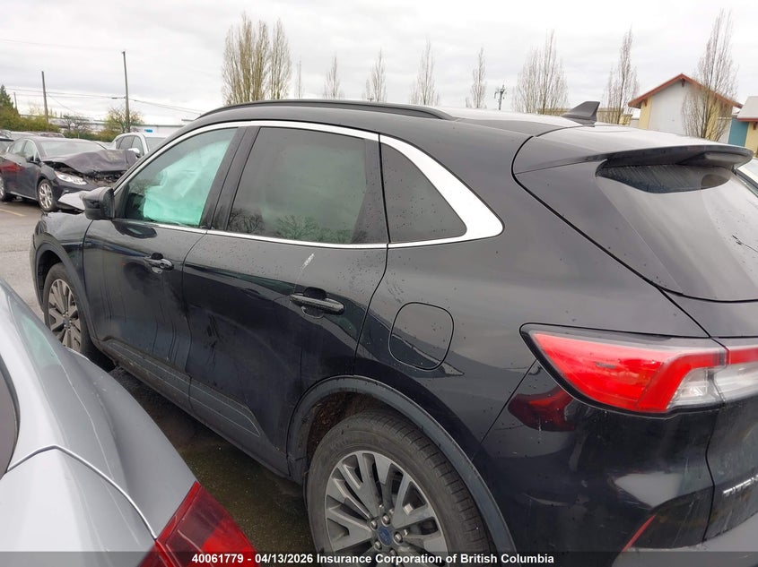 2021 Ford Escape Titanium VIN: 1FMCU9DZ1MUA08925 Lot: 40061779